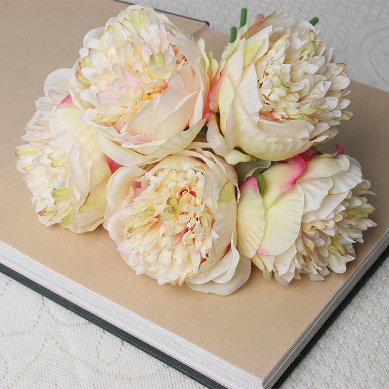 Artificial bouquet