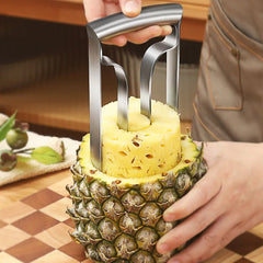 Pineapple cutter