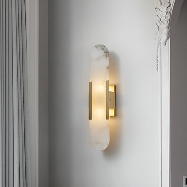 Sorenis — Verlängerte Alabaster-Wandlampe mit klassischem Metalldesign