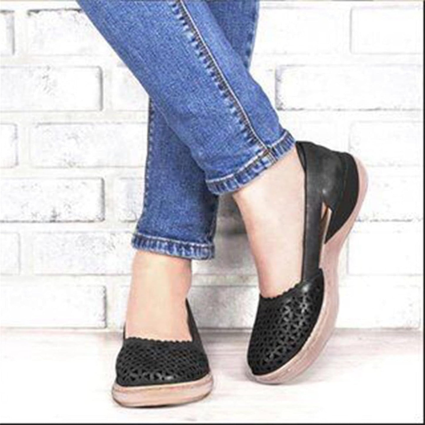 Orthopedic women's shoes
