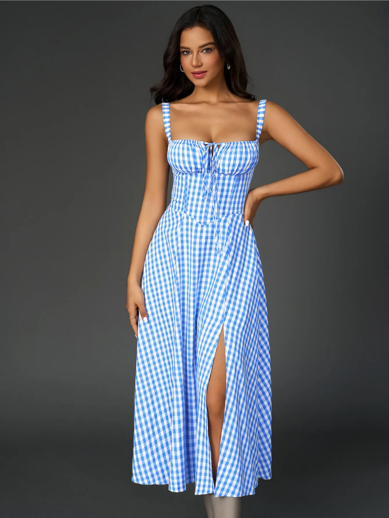 Gerüschtes Bustierkleid mit Schlitz und Trägern