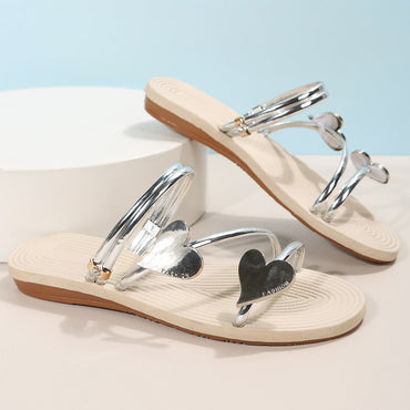 Luna Sandalen mit modischer Metallherz-Dekoration