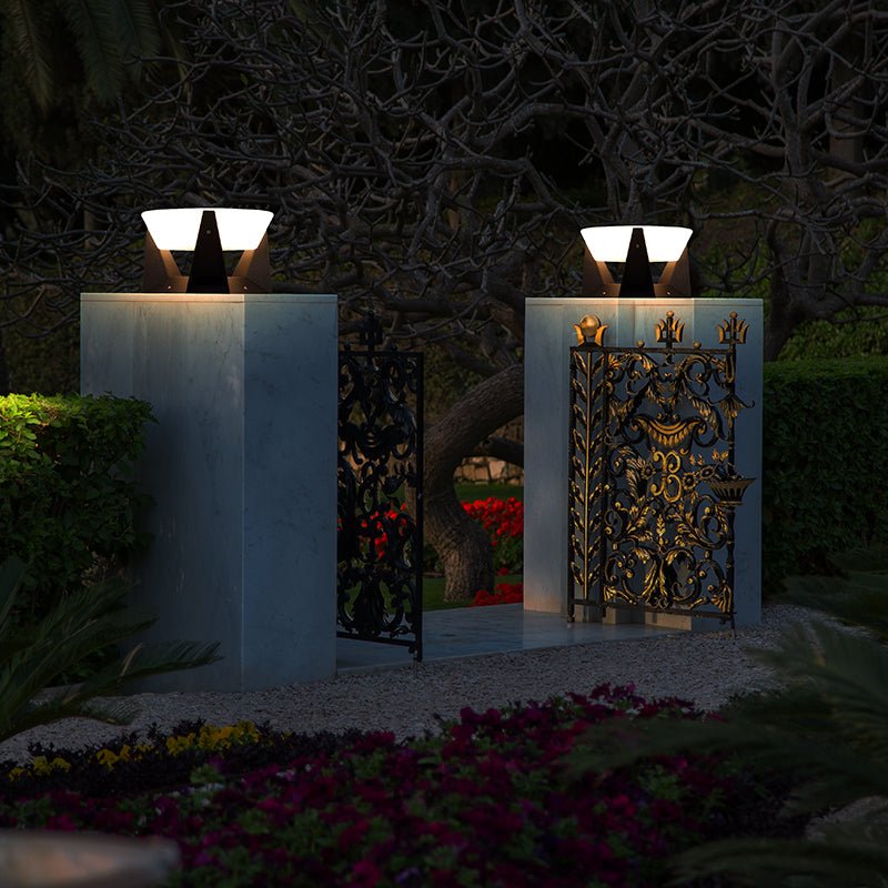 SolaraGlow – Solarbetriebene LED-Außenlampe mit wetterbeständigem Design