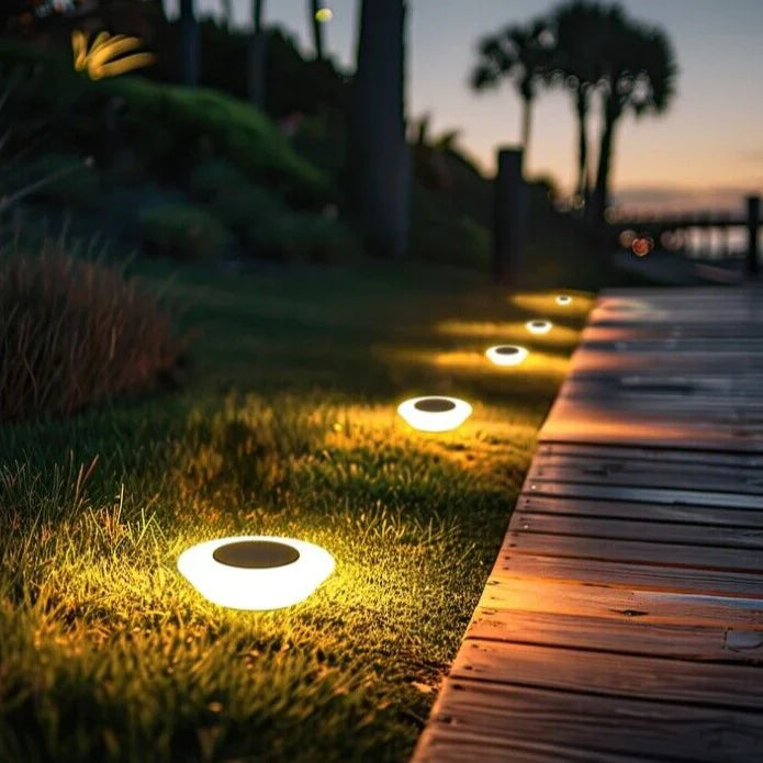 4-piece solar garden path lights