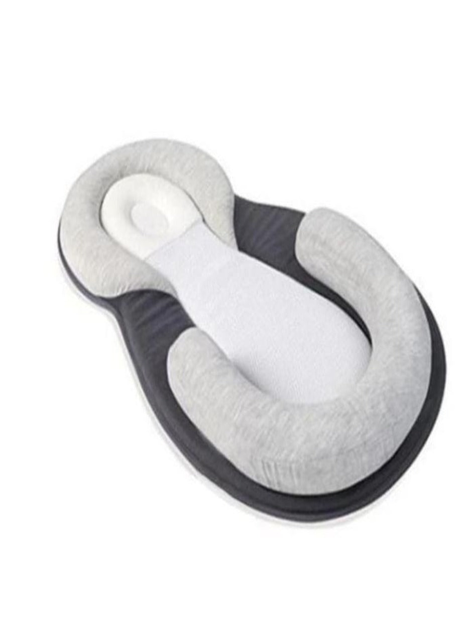 Baby sleeping nest