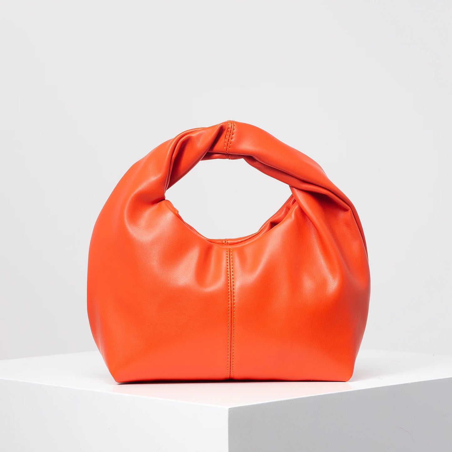 Clutch-top bag