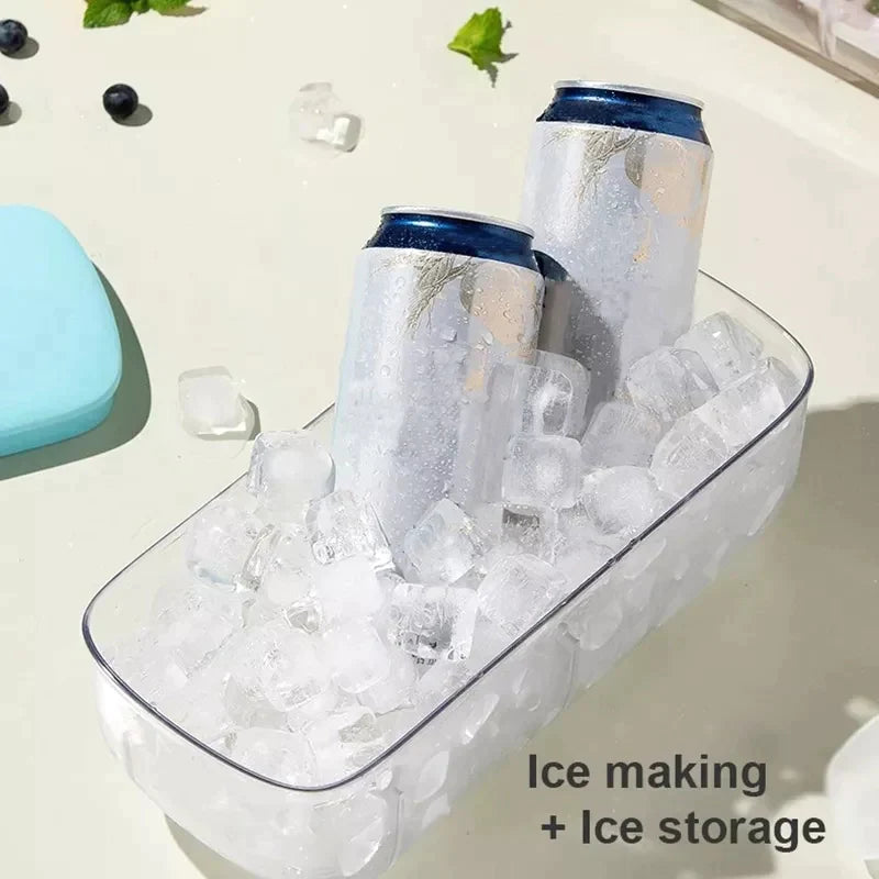 Eiswürfelbehälter