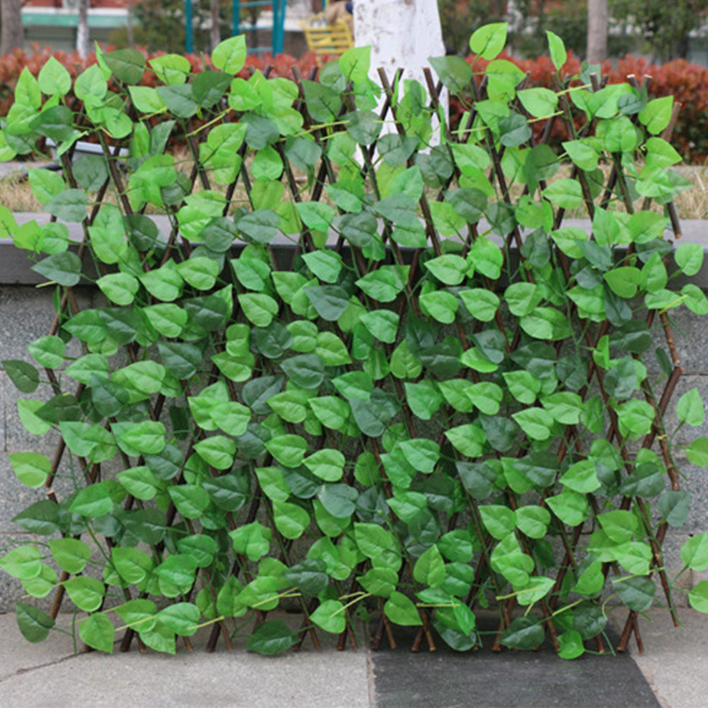 Erweiterbarer Gartenzaun aus Holz
