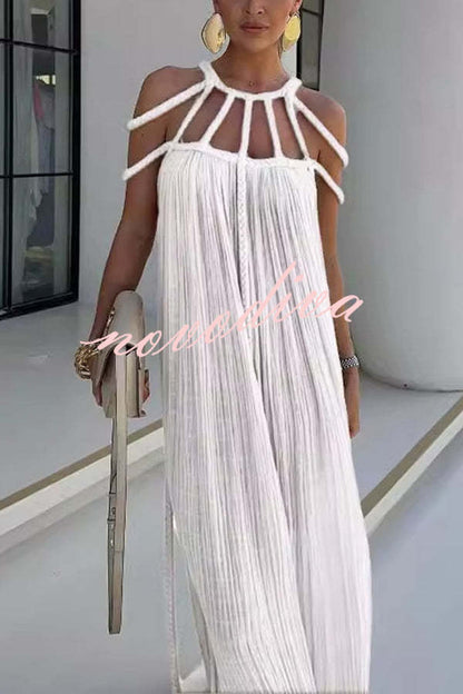 Modernes und elegantes Maxikleid mit drapierten Zopfdetails aus Leinenmischung