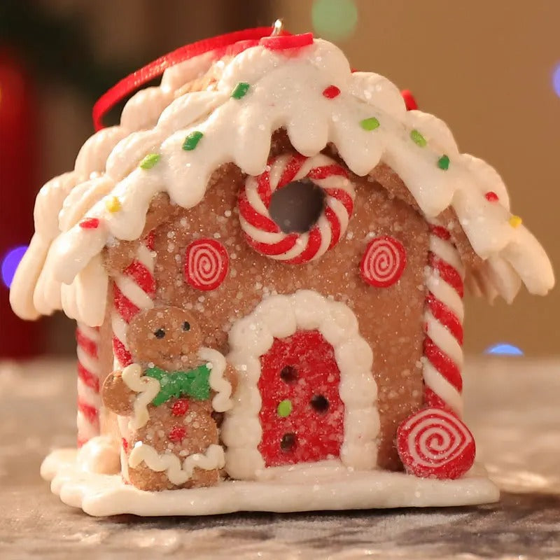 Charmantes Lebkuchen-Weihnachtshaus