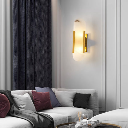 Sorenis — Verlängerte Alabaster-Wandlampe mit klassischem Metalldesign