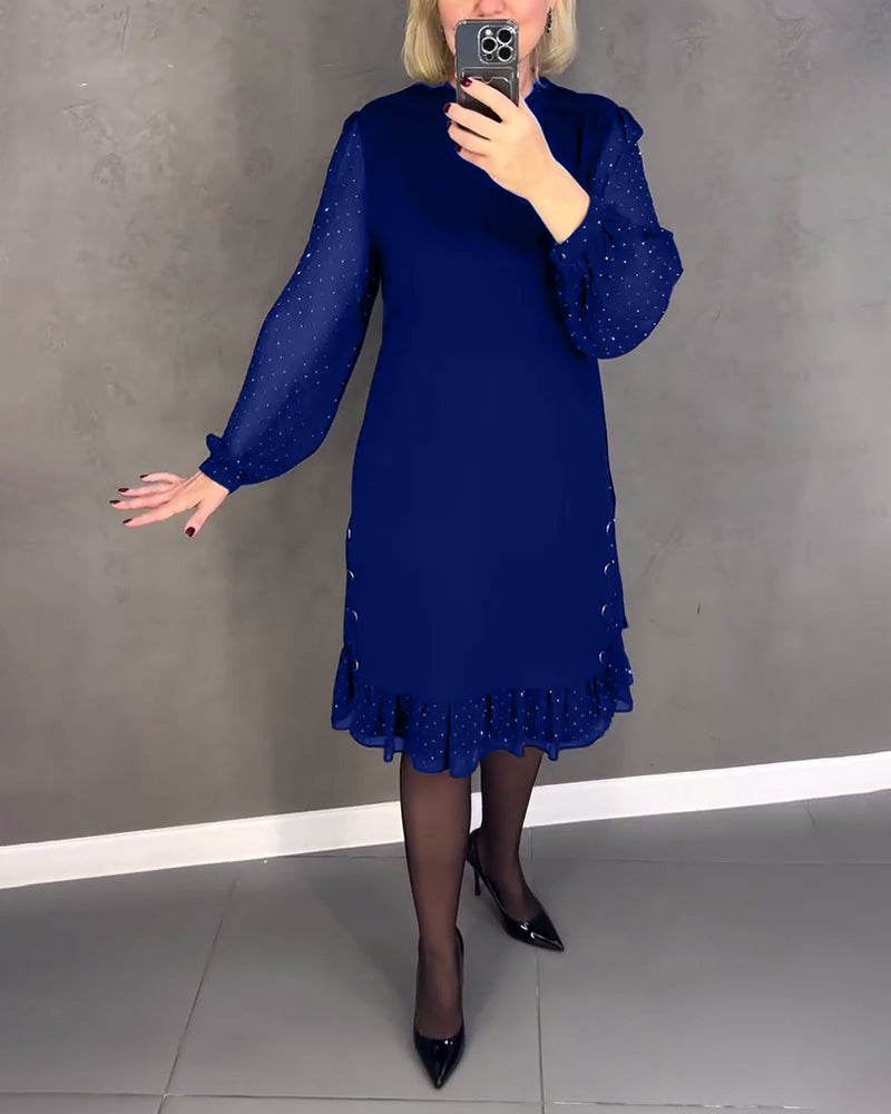 Langärmliges Punktmusterkleid