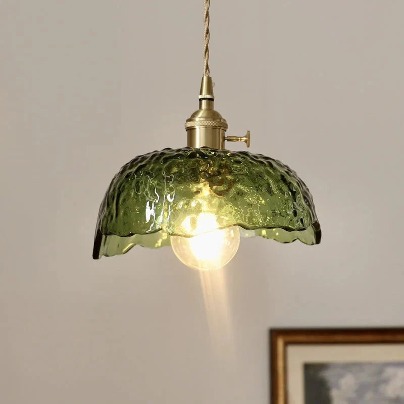 Sylva Messing Pendelleuchte — Modernes Glaslicht mit langlebigem Design