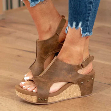 Trisha Gehen Sie diesen Sommer selbstbewusst und schmerzfrei.