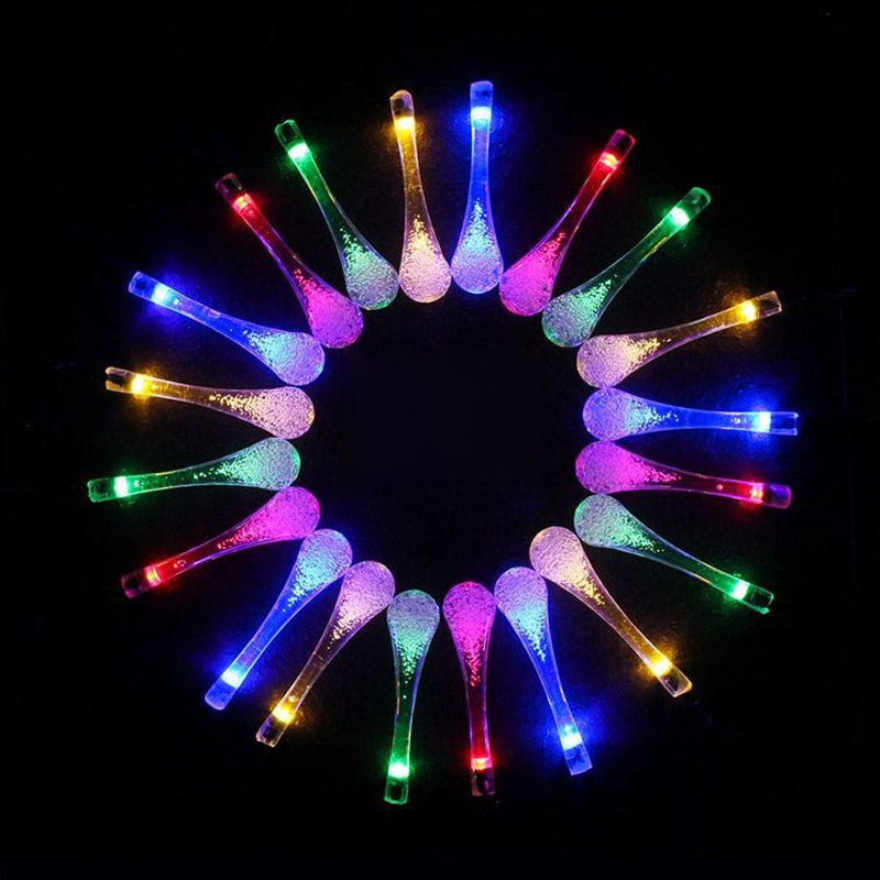 Solarlampe mit Wassertröpfchen-Lichterkette