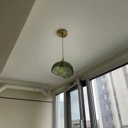 Sylva Messing Pendelleuchte — Modernes Glaslicht mit langlebigem Design