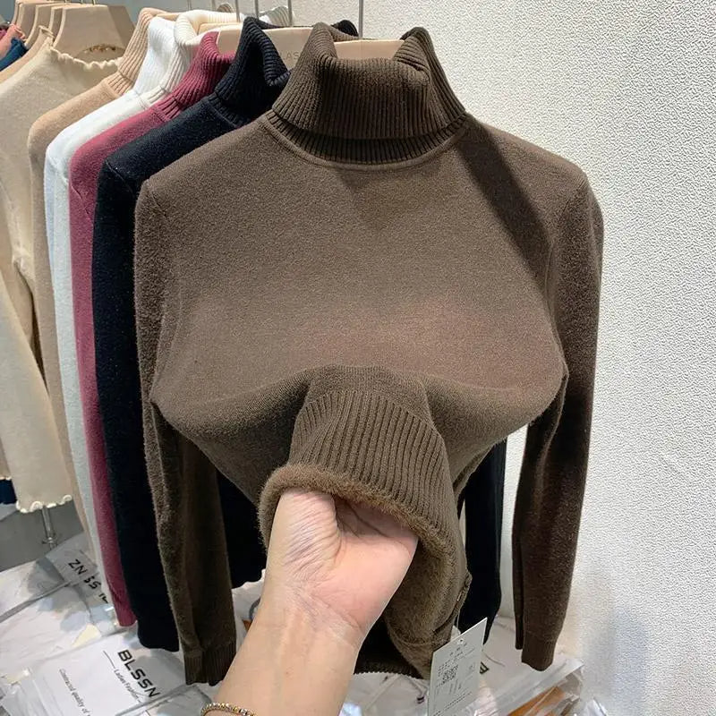 Rollkragenpullover mit Fleecefutter