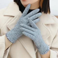 Cashmere gloves