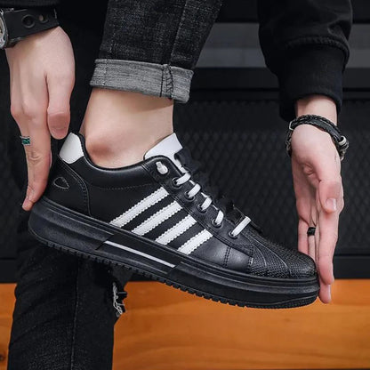 Bequeme Freizeit-Sneakers