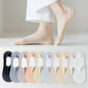 Invisible breathable socks made of eggsee