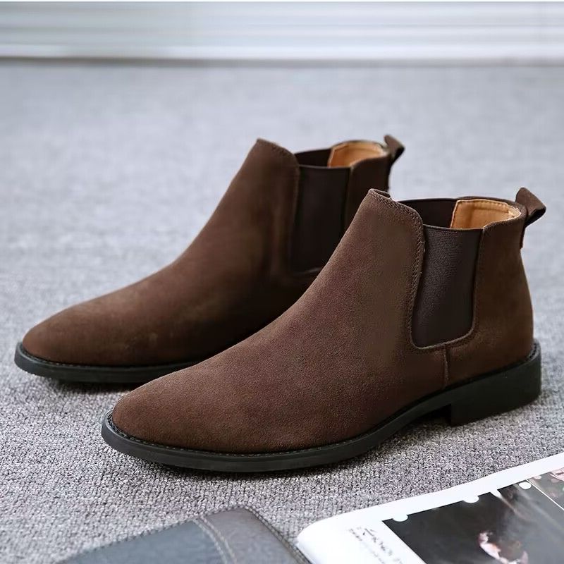 Chelsea-Stiefel aus Wildleder